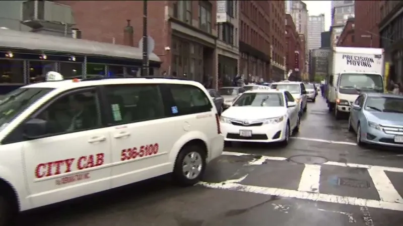 Boston announces taxi pilot program incorporating rideshare apps