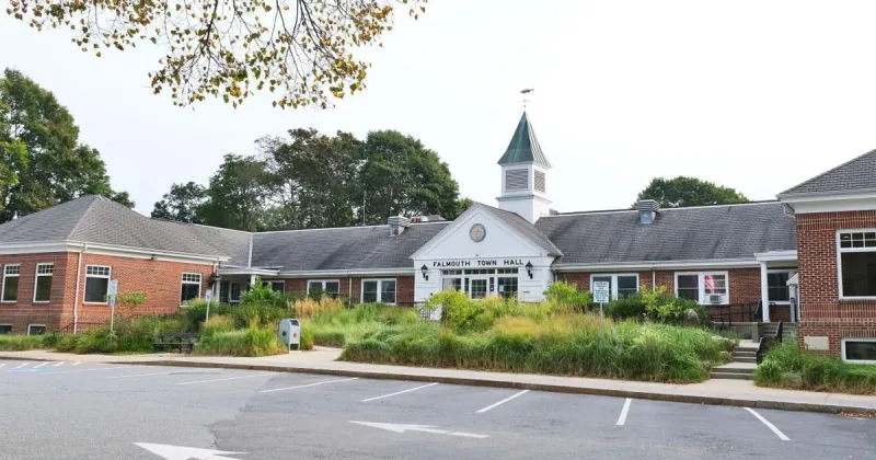 Falmouth Planning Board Sends Duplex, MRCOD Changes To Public Hearing