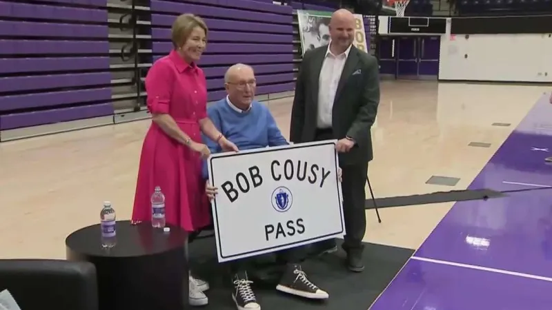 Celtics legend Bob Cousy honored with bridge dedication in Worcester