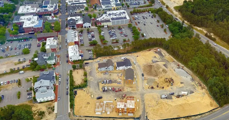 Zoning Board Discusses Neighboring Developments At Commons