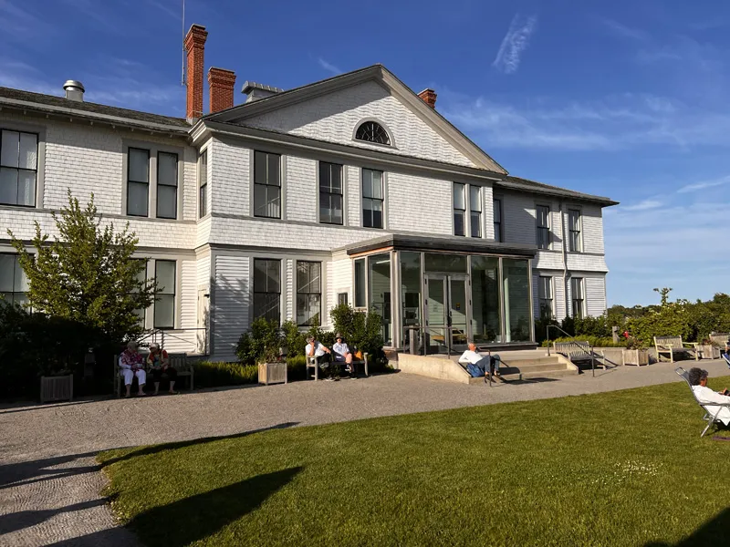 Three Islanders recognized by M.V. Museum