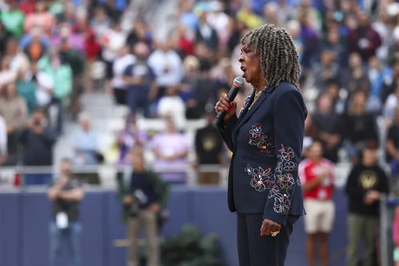 Why is it so difficult to sing the U.S. national anthem?