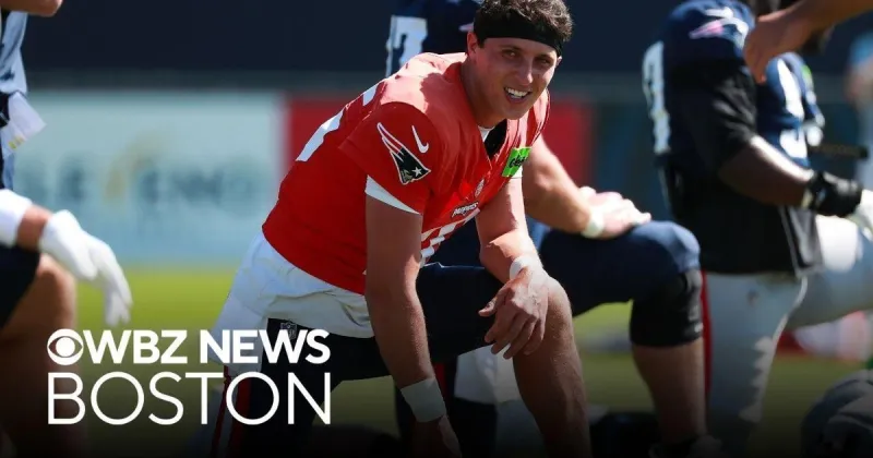 Patriots hold intra-squad scrimmage and other training camp notes