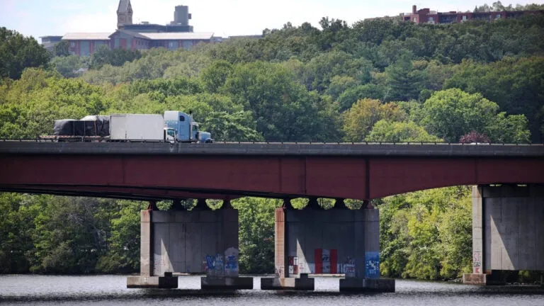 Body recovered from Lake Quinsigamond in Shrewsbury
