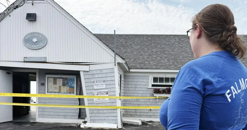 Surf Drive Bathhouse Remains Closed Following Crash