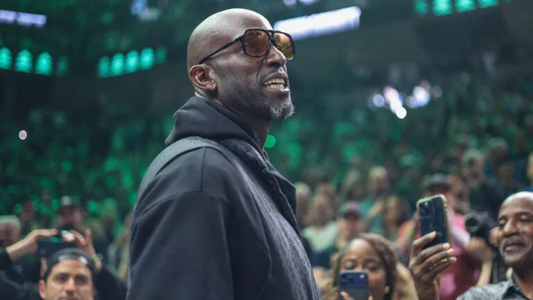 Timberwolves to retire Kevin Garnett's jersey after their Feb. 28 game vs. Celtics