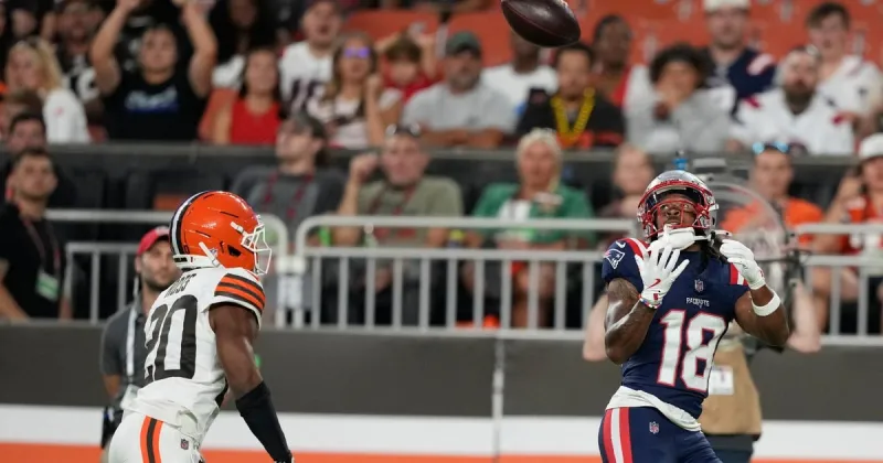 Kyle Williams hauls in another long TD, but Browns throttle Patriots in preseason finale