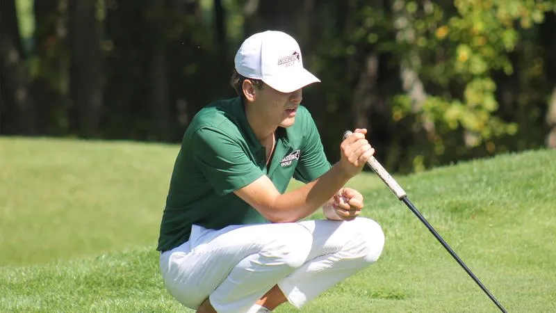Shearer Wins Medalist Honors; Men's Golf Finishes Runner-Up at Mitchell Invite