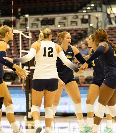 Shotwell Earns All-Tournament Recognition From Saluki Bash