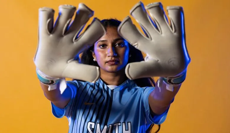 Pasarkar Tallies Career-High 14 Saves in Loss at Ithaca