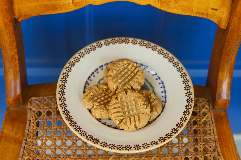 Chunky Peanut Butter Cookies: Baking Together #66