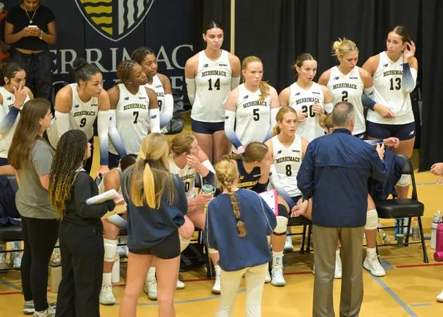 Women's Volleyball Falls To Wildcats In Home Opener