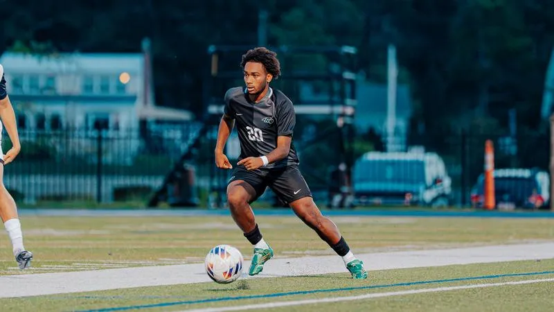 Men's Soccer Stamps Dominant Win over Lasell University, 4-2