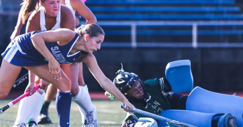 Field Hockey Shakes Shamrocks, 5-1