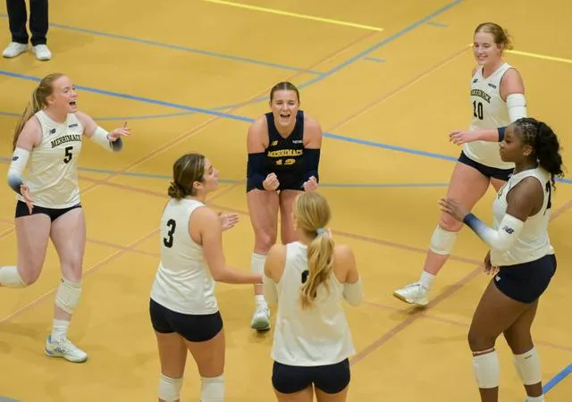 Woman's Volleyball Falls To Bryant In Four Sets