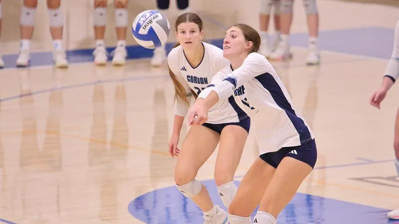 Volleyball Blanked by Nebraska Wesleyan, Tops St. Scholastica Saturday