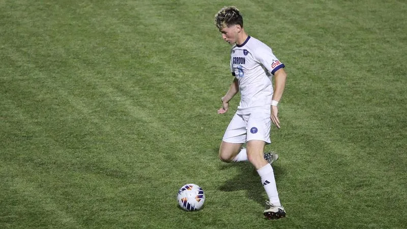 Men's Soccer Handed 1-0 Loss by Hartford