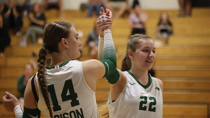 Women's Volleyball Battle at September Tri-Match