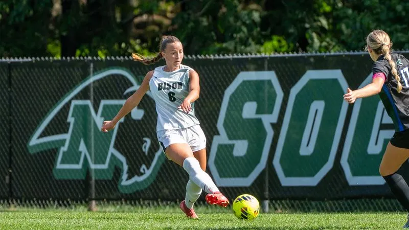 Women's Soccer Defeated Narrowly by Plymouth State, 2-1