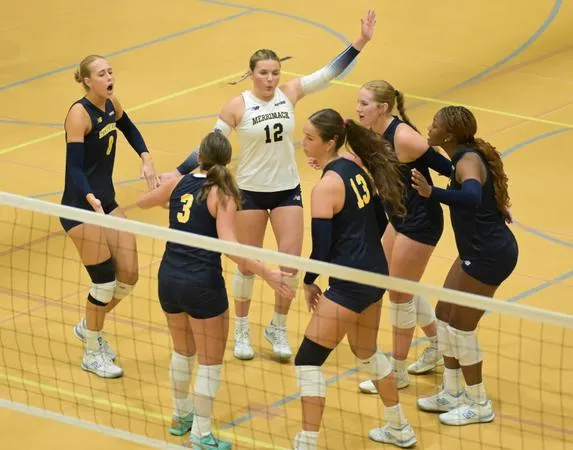 Women's Volleyball Comes Up Short Against Harvard