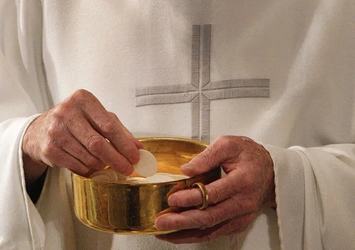 Can I receive Communion even if I didn't attend the whole Mass?
