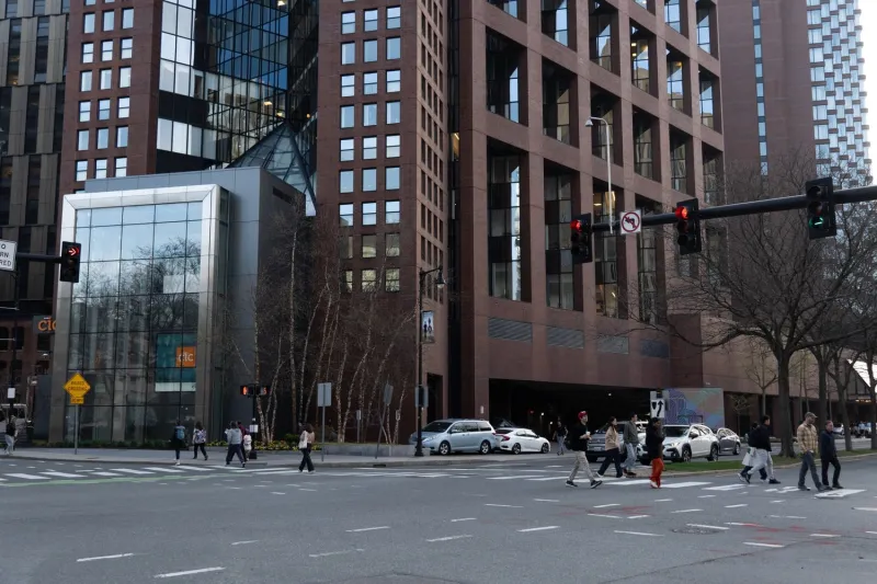 Kendall Square Biotech Incubator Launches Program to Draw International Startups