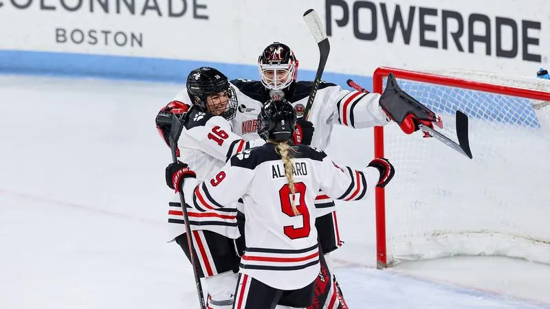 No. 5/4 Huskies Picked To Win Hockey East