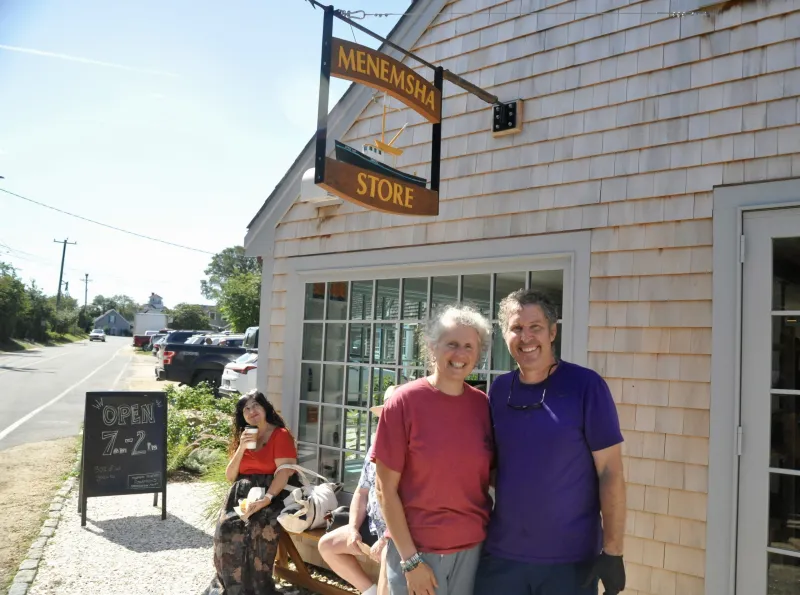 A warm welcome in Menemsha