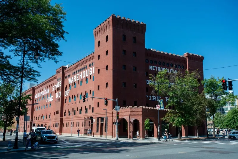 Transformed MIT Metropolitan Warehouse opens