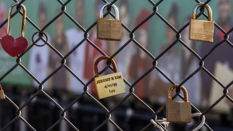 Sentimental locks removed from David Ortiz Bridge near Fenway due to 'maintenance'