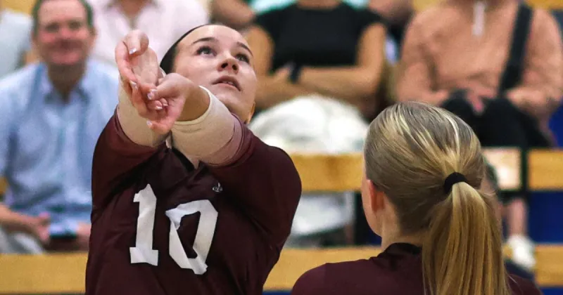 Volleyball Bested By B-R