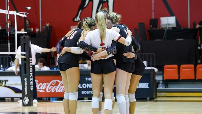 Huskies Drop CAA Opener To Tigers
