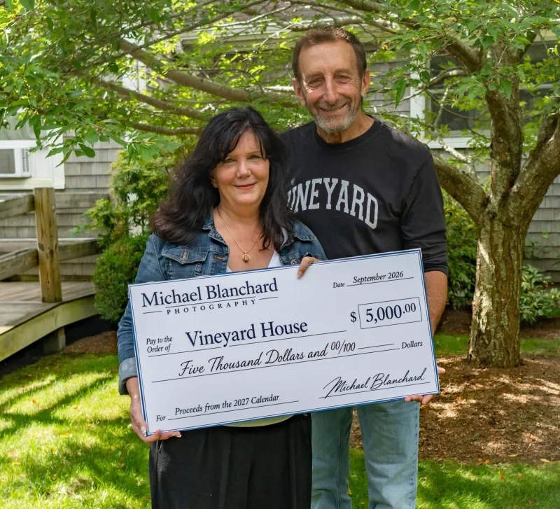 Calendar fundraiser donates $5,000 to Vineyard House