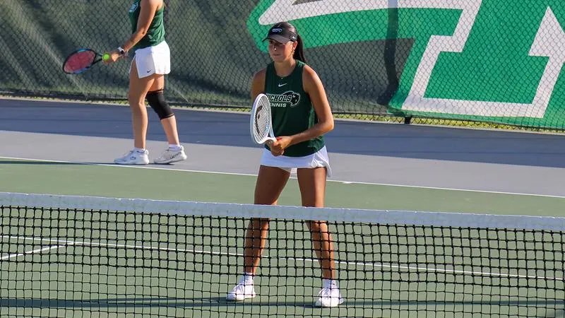 Women's Tennis Cruises to 6-1 Victory Over Curry in Conference Opener