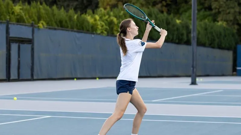Bears close Thoroughbred Invitational with doubles sweep of Swarthmore