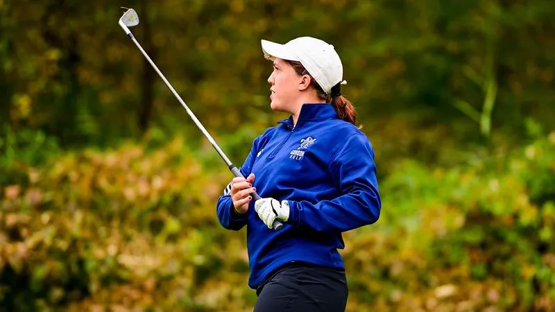 Women's Golf Captures Third at SMCC Invitational
