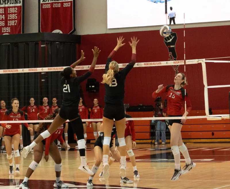 Harvard Women's Volleyball Goes Undefeated in Non-Conference Play for the First Time in Program History