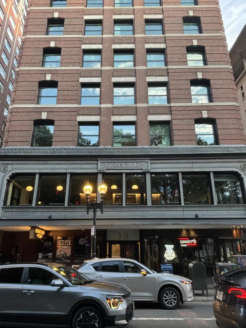 Suffolk students move into 101 Tremont amid construction