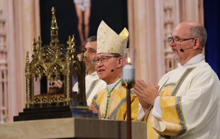 Miracle baby's mom reflects on Archbishop Sheen ahead of beatification Mass
