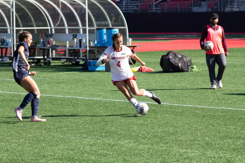 Women's soccer saved by set pieces against Charleston