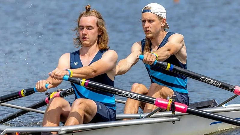 Men's Rowing Charges into the Fall Season