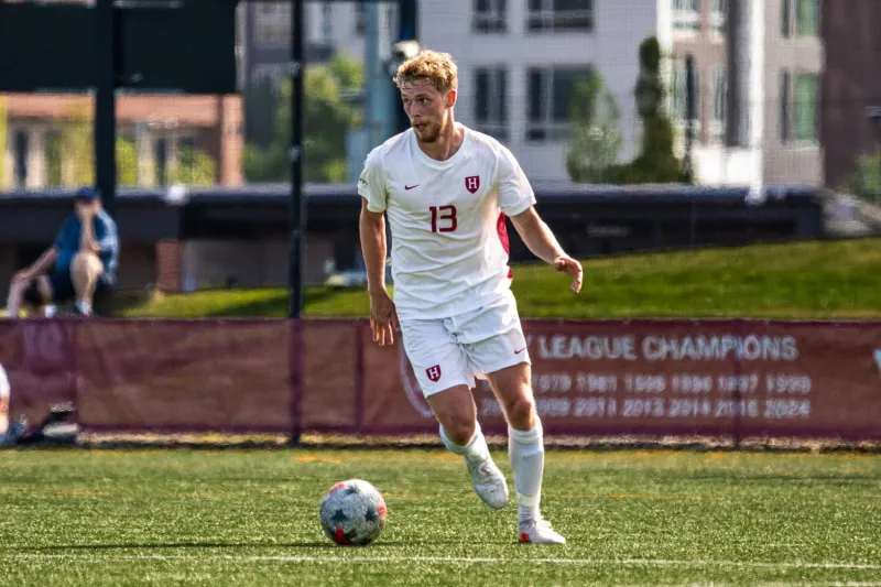 Harvard Men's Soccer Falls to RV Cornell in Ivy Opener