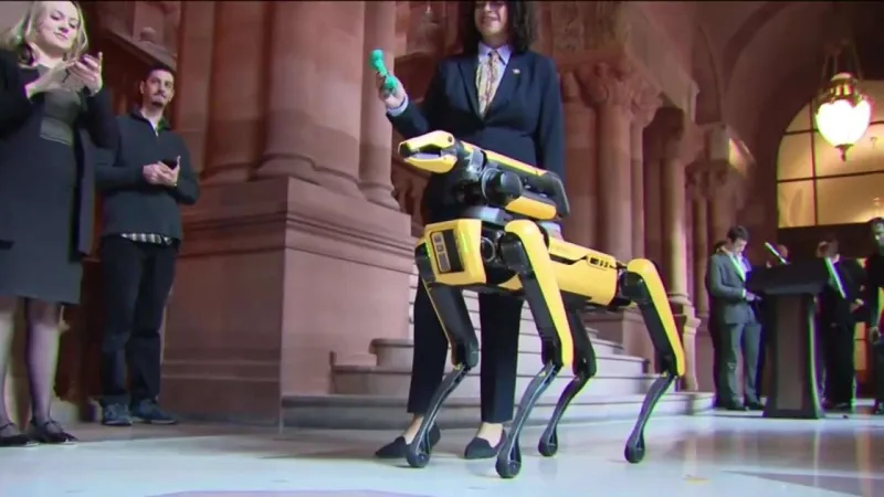 ICE purchasing 4 modified Boston Dynamics robot dogs from CT company