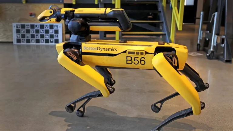 ICE settles contract to buy Boston Dynamics robots for $1.3 million