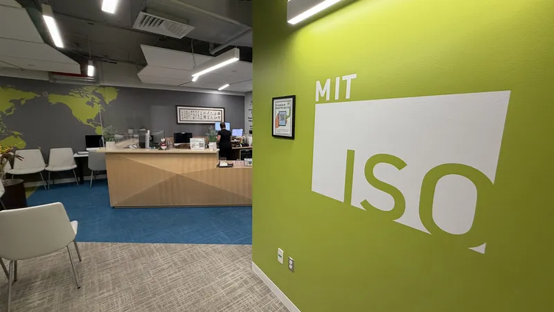 MIT pauses authorization of work-study credit programs for international students