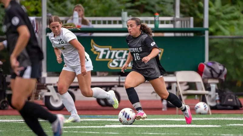 Bison Shut Out Curry in CNE Win, 1-0