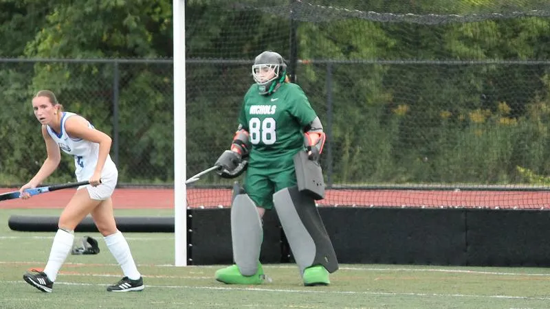 Field Hockey Drops 3-1 Decision to Roger Williams
