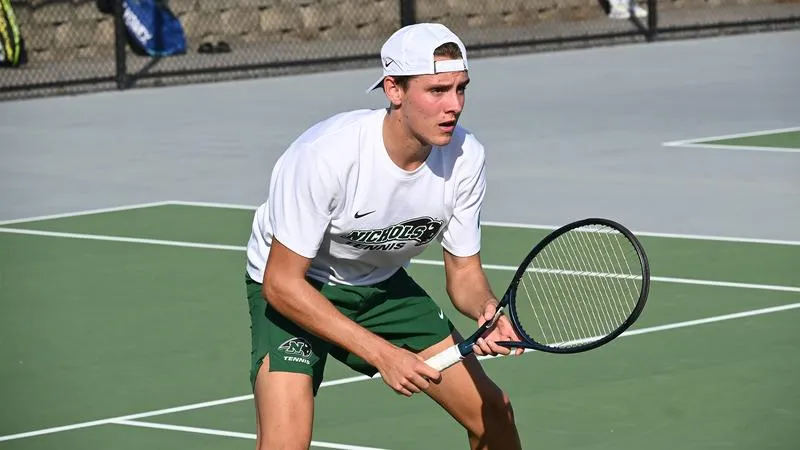 Men's Tennis Competes in Springfield Invitational