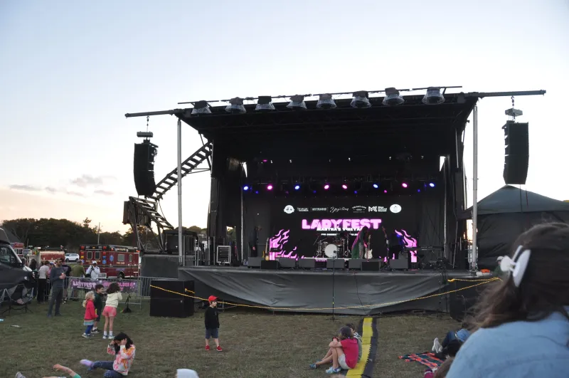 Ladyfest blares live music and activism against domestic violence