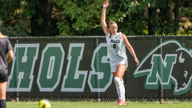 Women's Soccer Blanked at Home by Suffolk